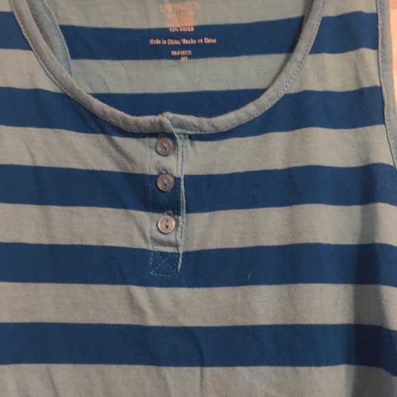Striped tee - Picture 2 of 5